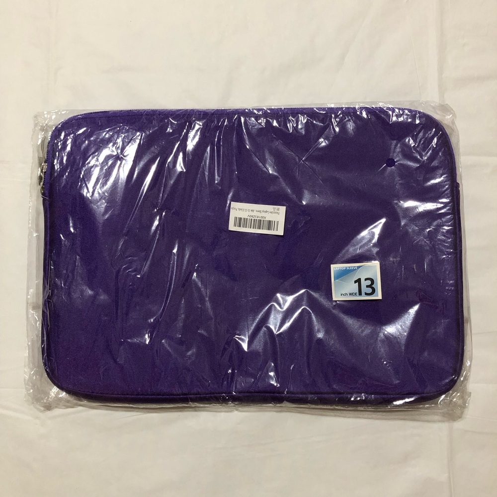 NWT Purple LAPTOP SLEEVE for a 13-inch Wide  Laptop